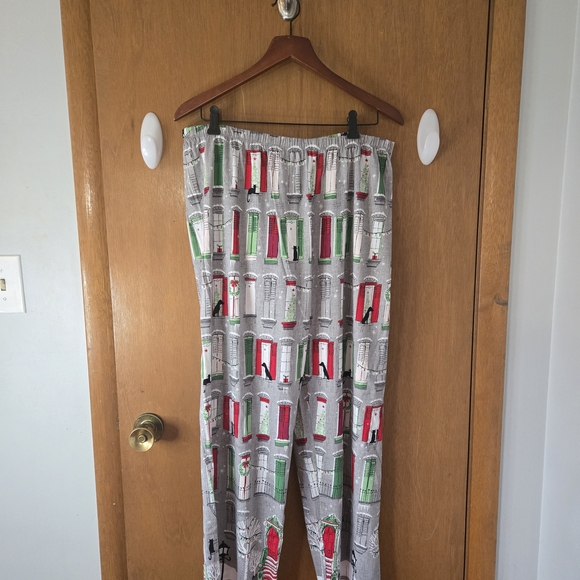 HUE Vibrant Print Sleep Pants - Picture 4 of 6